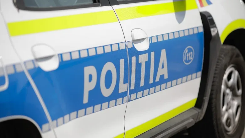 Scandal pe terasa unui bar din Galați: 9 bărbați aduși la audieri