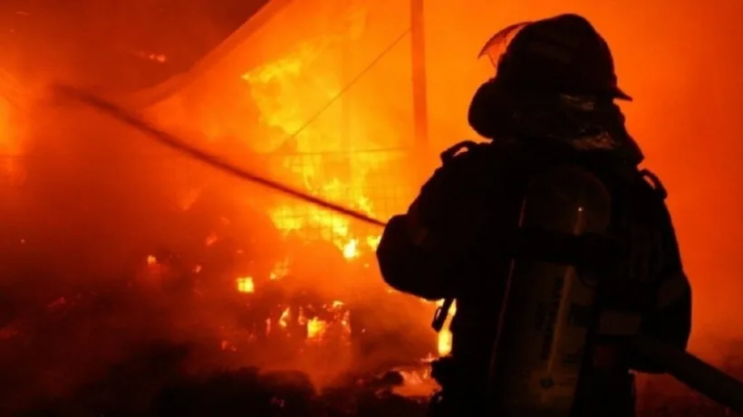 Incendiu într-un bloc din Galați: locatarii s-au evacuat
