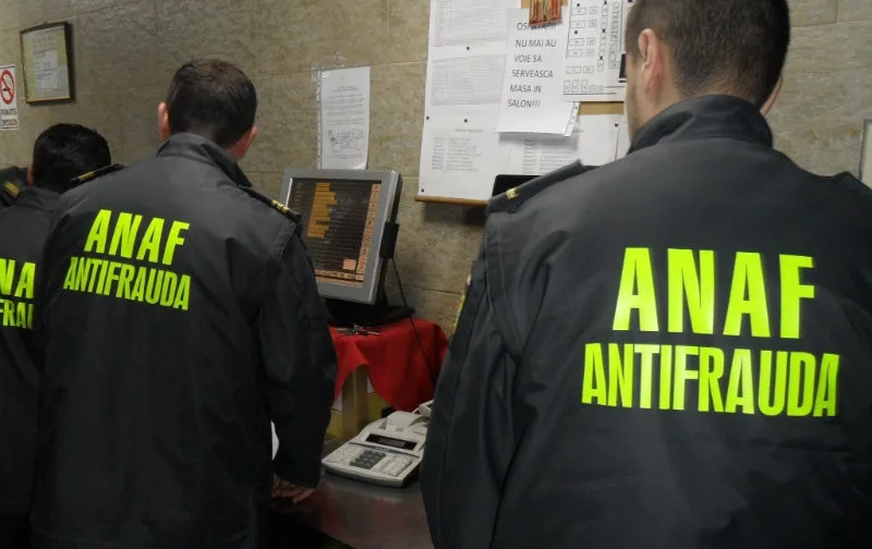 Ministrul Boloș: Inspectorii antifraudă din cadrul ANAF vor avea dreptul să poarte arme