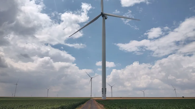 În județul Galați se va construi un parc eolian uriaș: va alimenta cu energie verde 62.000 gospodării
