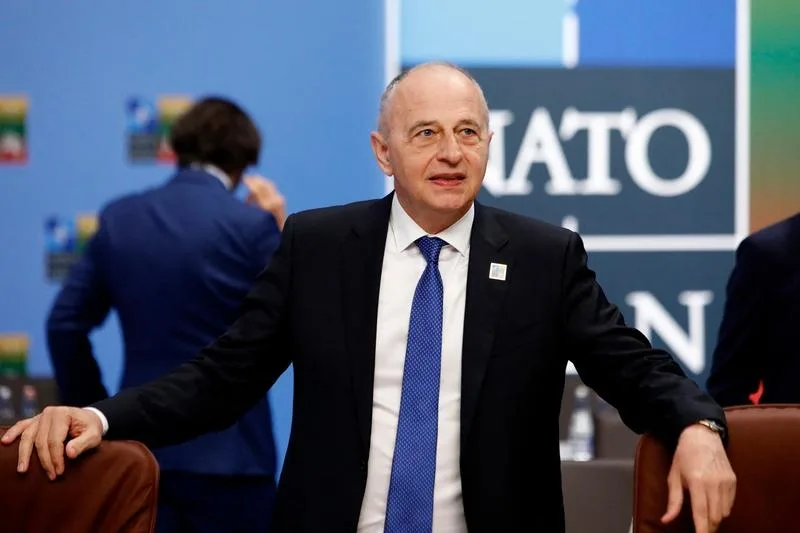 Geoană a depus cerere la OSIM pentru înregistrarea mărcii „Mircea Geoană 2024 președinte”