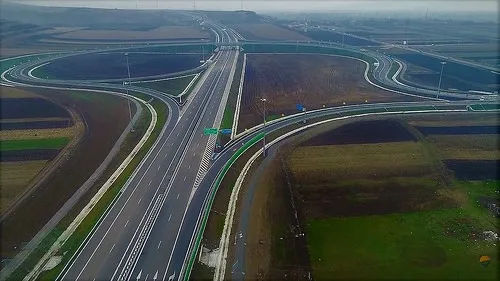 Investiţii de 700 de milioane de lei în infrastructura rutieră şi feroviară din România