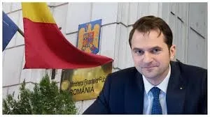 Burduja: Proiect pilot de montare a panourilor fotovoltaice plutitoare pe sapte lacuri de acumulare de pe râul Olt