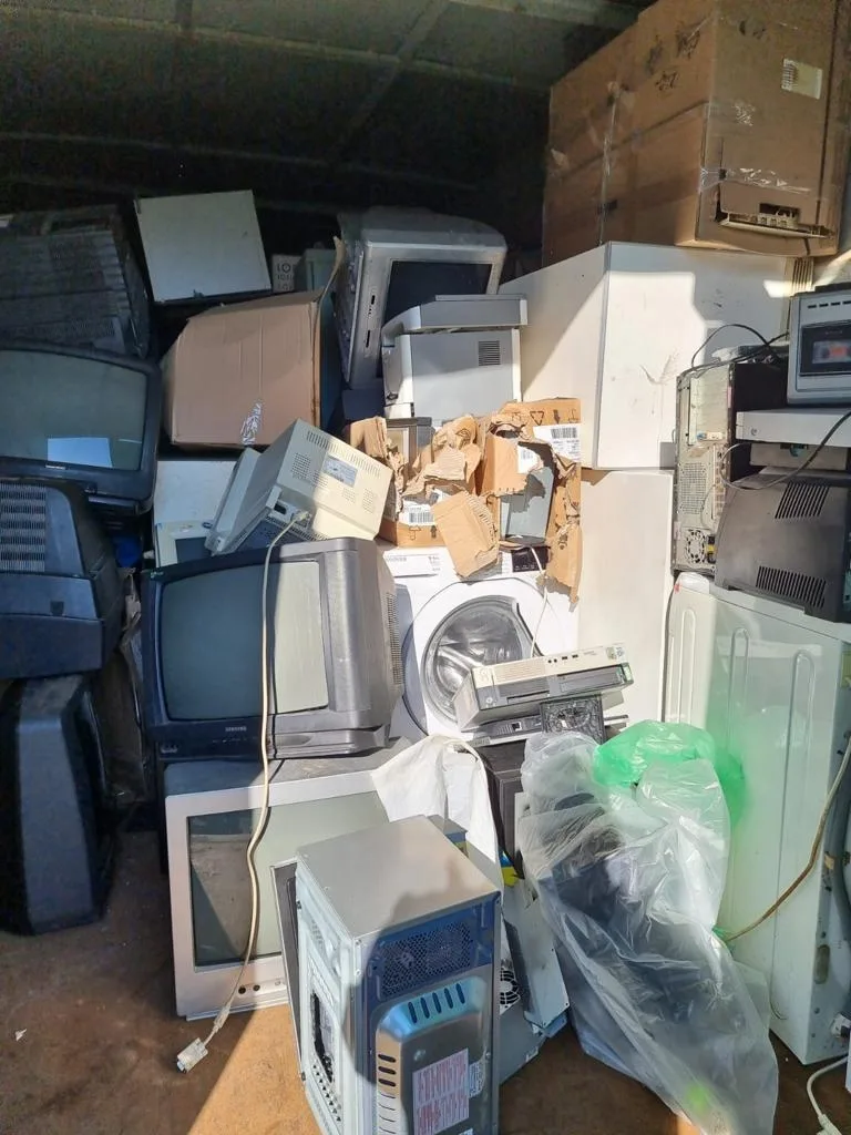 Gălățenii, invitați să participe într-o nouă campanie de colectare a deșeurilor de echipamente electrice și electronice