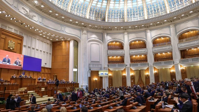 Cum se împart ministerele în noul Guvern