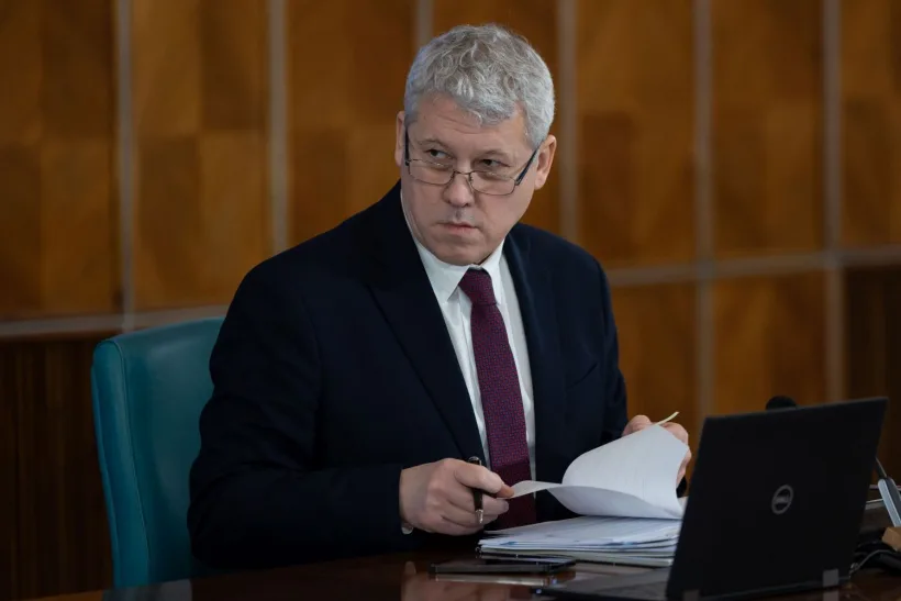Ministrul MAI Cătălin Predoiu: Nu mai putem lucra cu un deficit de 25% din personal, este cel mai redus număr de angajați!