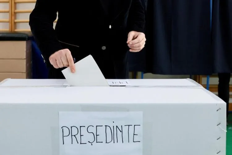 Care este intenția de vot a românilor în 2025: Călin Georgescu și Crin Antonescu se bat pentru turul al doilea la prezidențiale