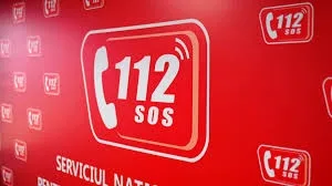 O fată de 17 ani s-a aruncat de la etajul 8 al unui bloc din Galați