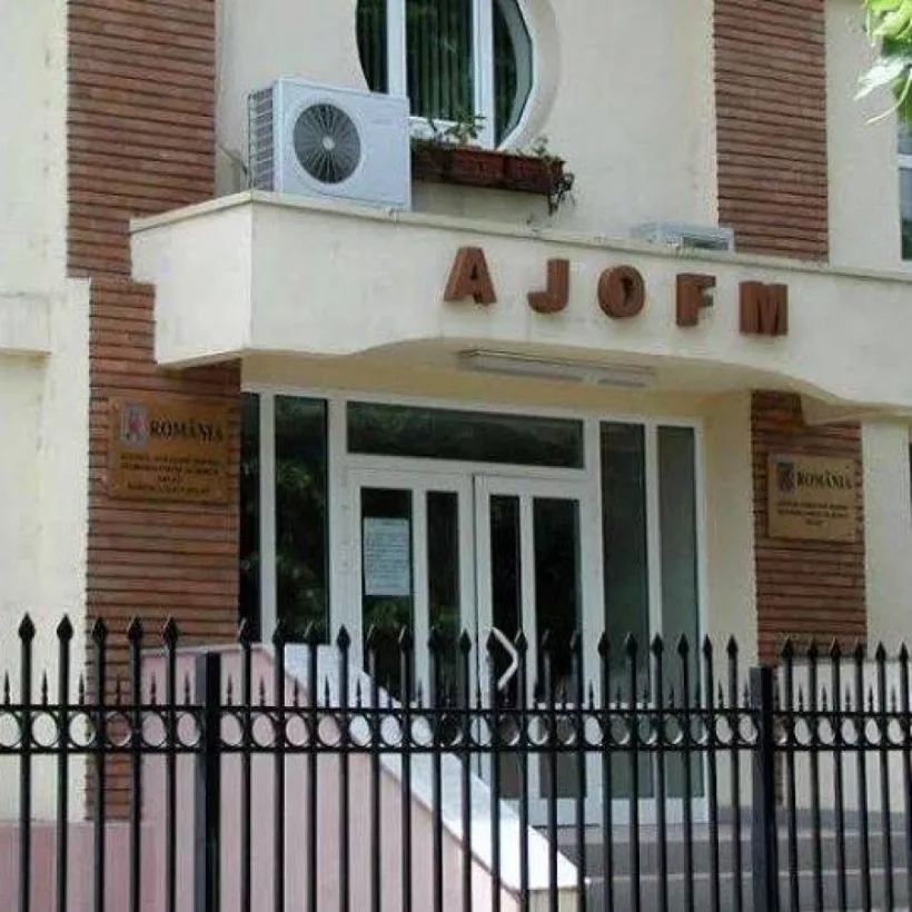 Gălățenii aflați în căutarea unui loc de  muncă, invitați la o întâlnire de mediere cu doi angajatori