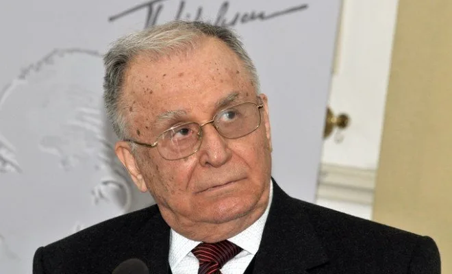 Ion Iliescu, în stare critică: organele fostului președinte cedează