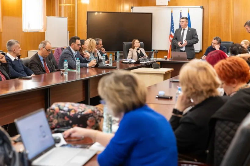Dialog strategic între mediul academic și cel de afaceri la Danubius International University
