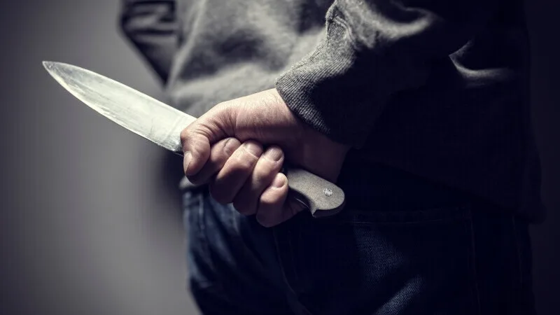 Patru străini răniți în Brăila de un bucătar din Sri Lanka: inculpatul plasat sub arest la domiciliu