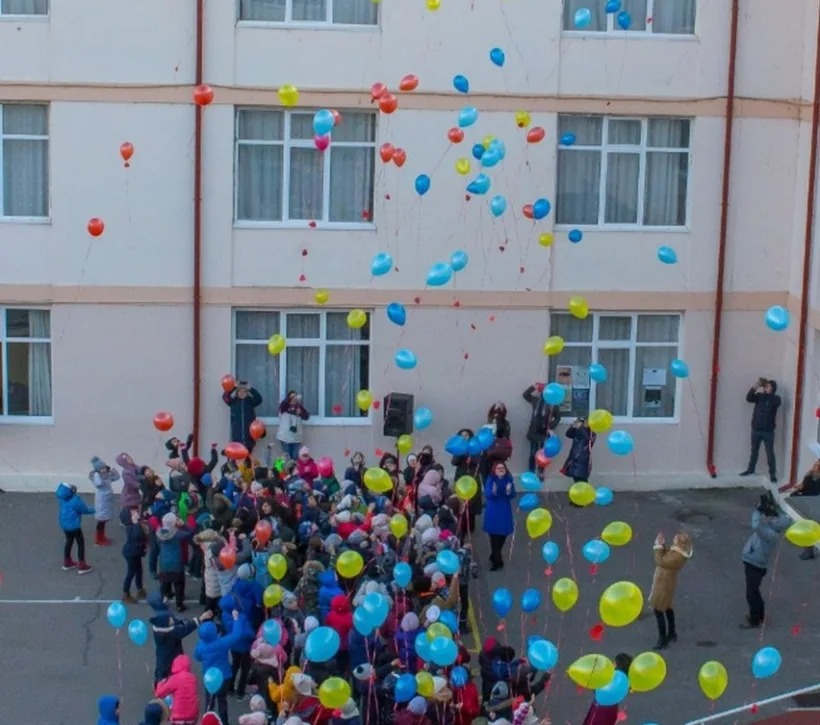 „Călătorie prin anotimpurile copilăriei’’-  proiect eTwinning cu gustul copilăriei, la Școala nr. 28 din Galați