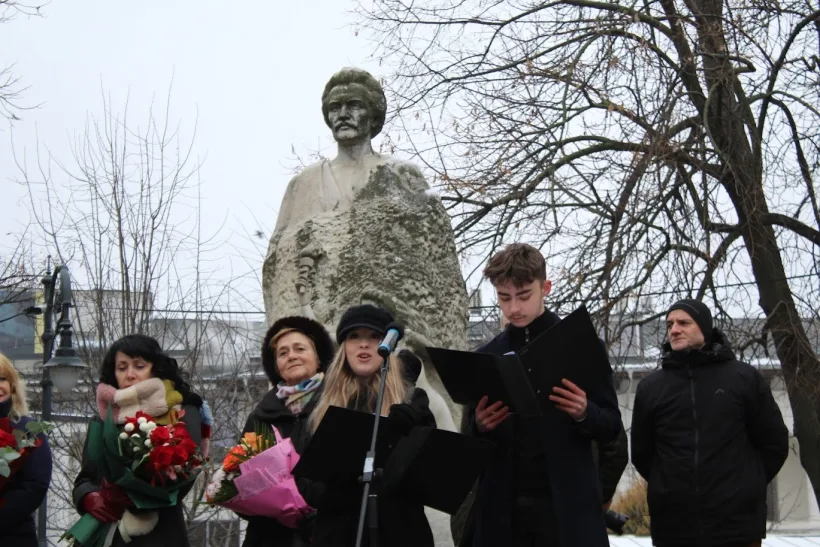 Ziua Culturii Naționale, sărbătorită la Galați prin recitaluri emoționante și omagii aduse lui Mihai Eminescu