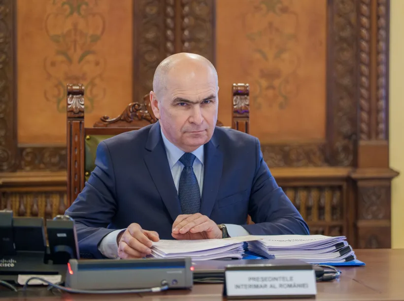 Coaliția tensionată: Bolojan discută cu președintele înainte de ședința care poate decide reforma administrației