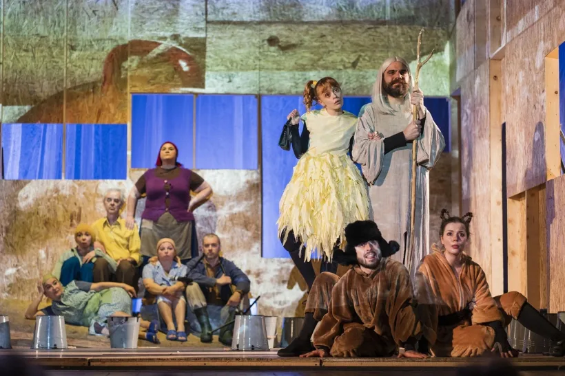 Spectacolul „Regina nopții” al Dramaticului gălățean, în premieră la TVR cu ocazia Zilei Mondiale a Teatrului