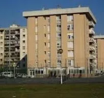 Sechestru de 47 milioane de euro pe bunurile unor persoane acuzate că încasau bani pentru deşeuri inexistente