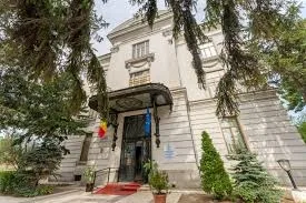 Proiect european pentru cititorii gălățeni: spațiu de lectură în aer liber la Biblioteca Județeană