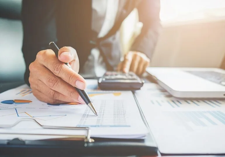 Amendă record pentru 10 bănci din România: sancțiuni de 3,73 miliarde lei în dosarul ROBOR