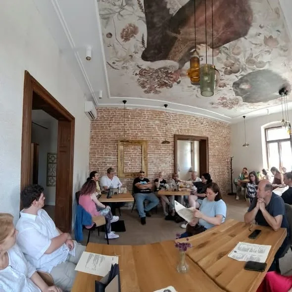 „Cum să trăim în cultura resentimentului?”. Filozofii gălățeni în dezbatere