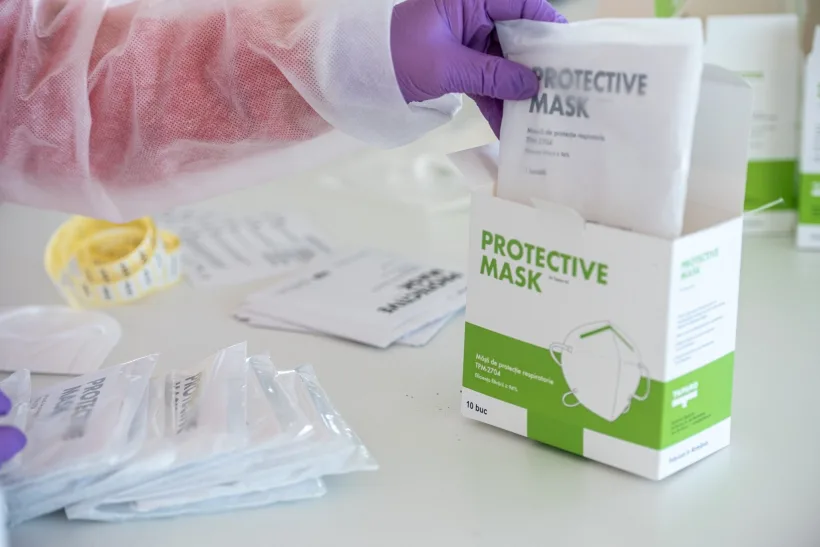 Prima fabrică româneacă de măști sanitare a asigurat necesarul pentru  Alegeri Locale