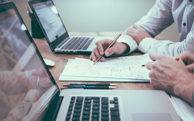 Serviciul de Telecomunicaţii Speciale (STS):Nu dezvoltăm o aplicaţie bazată pe colectarea informaţiilor de localizare a persoanelor