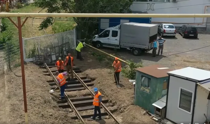 Reparațiile făcute de CFR la calea ferată din Portul Galați vor fi gata în august