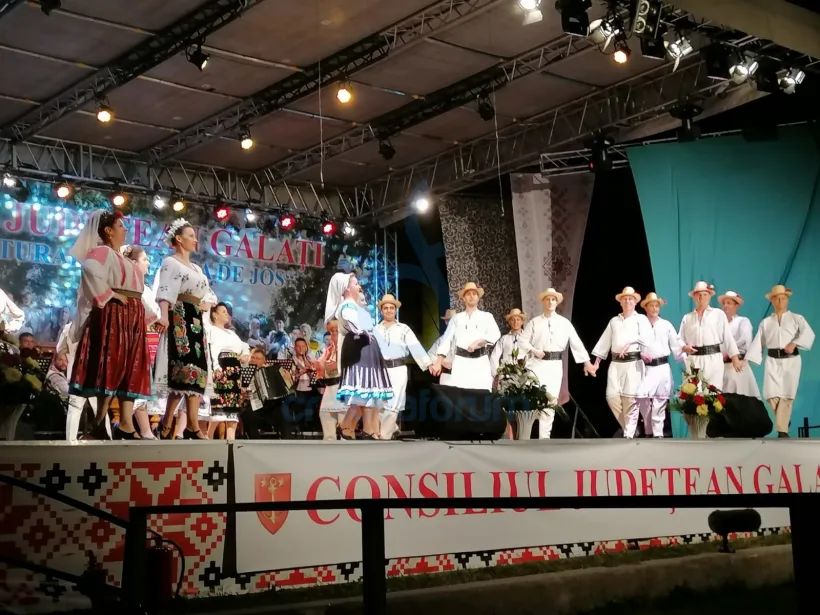 Galațiul devine capitala folclorului. Artiști de excepție vor scena pe Festivalului Internațional „Doina Covurluiului”
