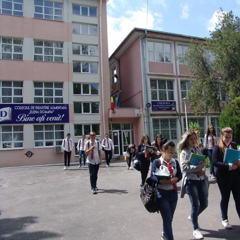 Proiectul „Roboton” la Colegiul „Elena Doamna” din Galați