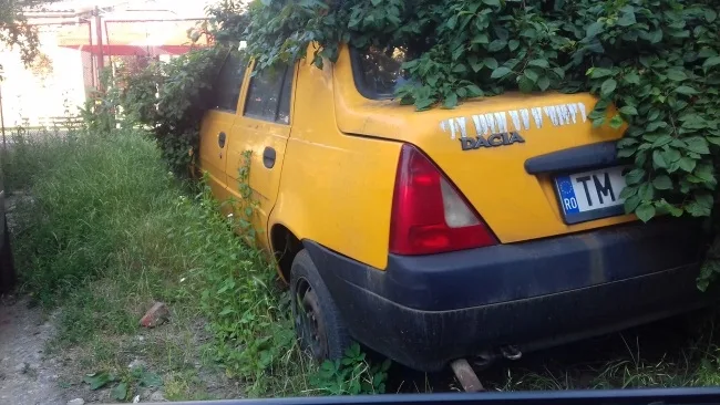 Cei care-și abandonează mașinile riscă să rămână fără ele după numai șase luni