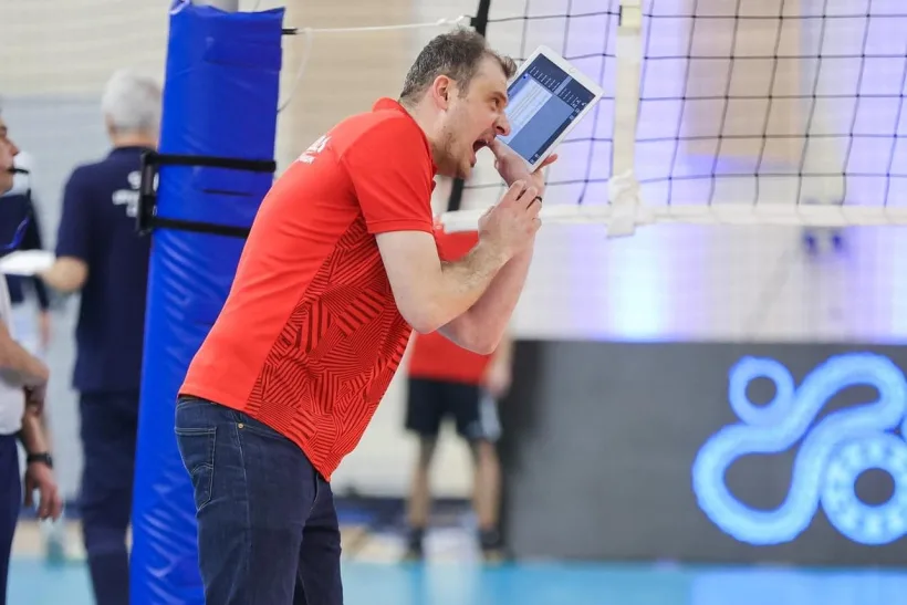 Gălăţenii lui Sergiu Stancu se duelează cu Steaua pentru titlul naţional
