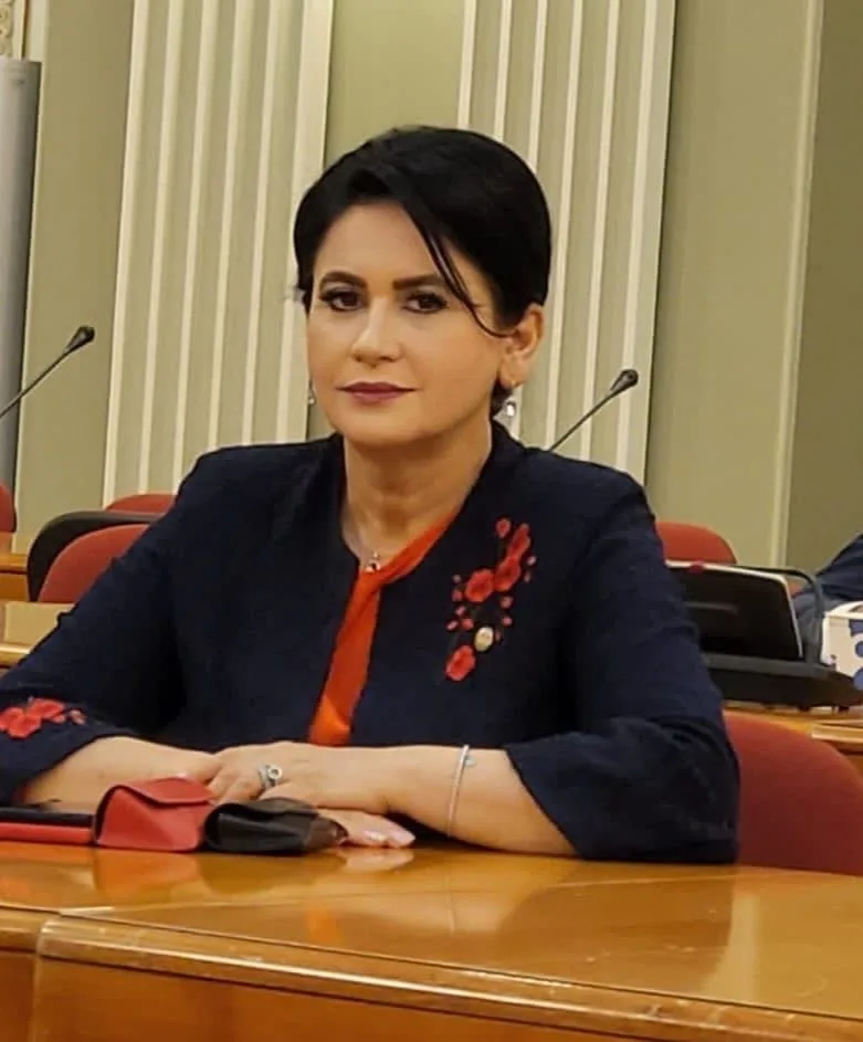 Deputatul Viorica Sandu: Ministrul PSD al Agriculturii avertizează legumicultorii care grăbesc coacerea roșiilor că vor rămâne fără subvenții