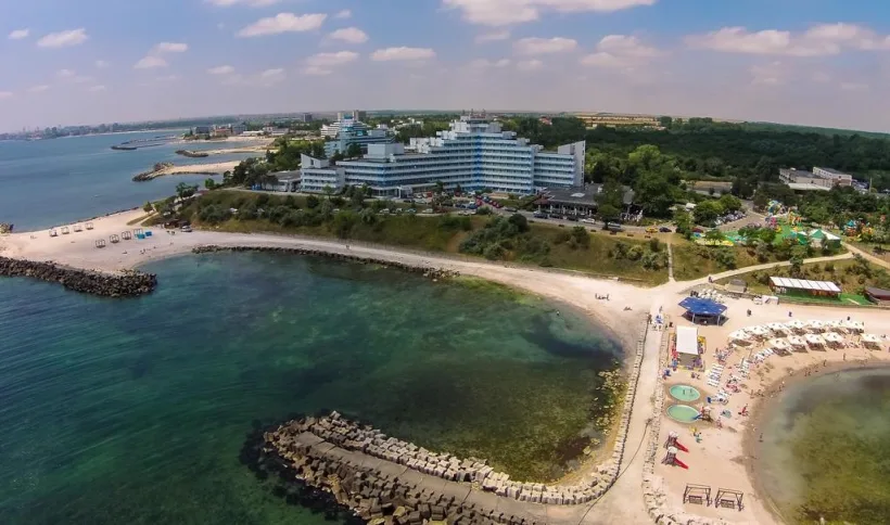 Spionaj corporativ: turiștii autohtoni vizați de trei țări din vecinătatea României