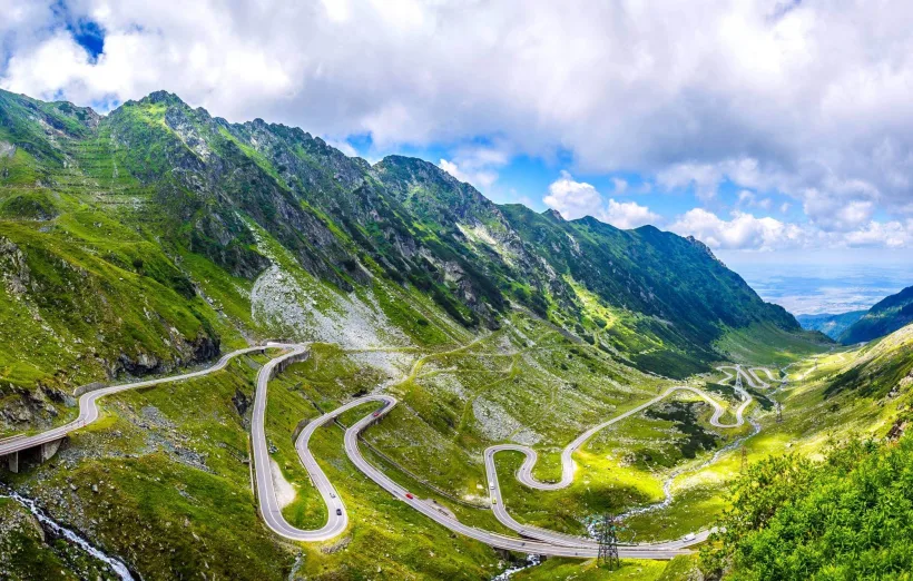 Se închide circulația pe Transfăgărăşan şi Transalpina